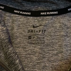 Grey Nike half zip!